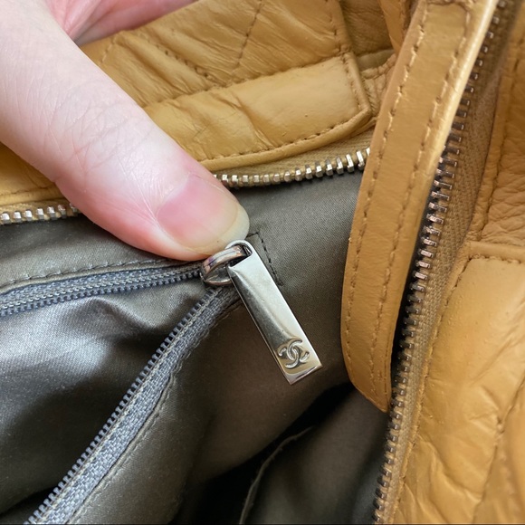 CHANEL Lambskin Sharpei N/S Classic Beige - Picture 5 of 8